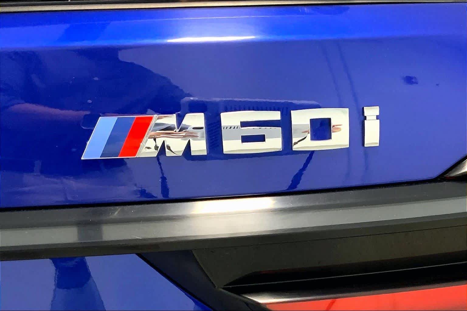 Used 2025 BMW X7 M60i AWD/4WD image 29