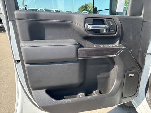 Certified 2022 Chevrolet Silverado 2500 LTZ w/ LTZ Convenience Package AWD/4WD image 10