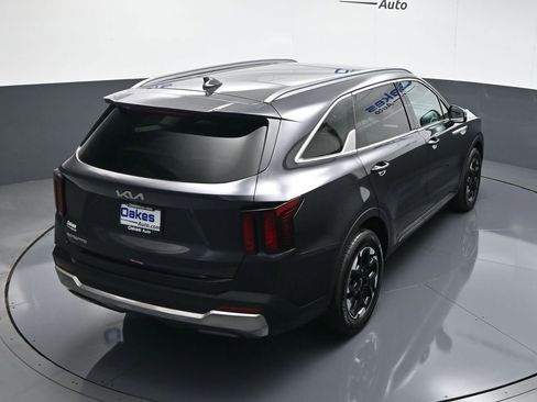 Used 2025 Kia Sorento S w/ Panoramic Sunroof Package FWD image 56