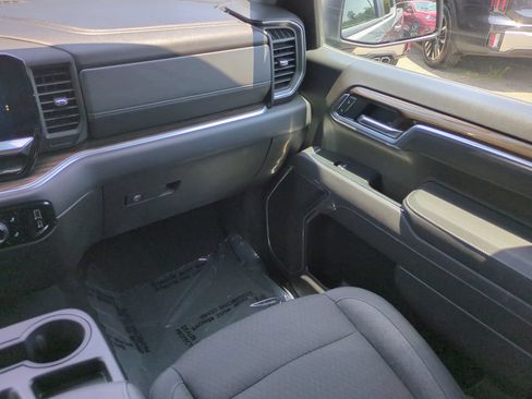Used 2026 Chevrolet Silverado 1500 LT RWD image 17