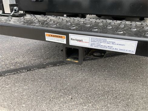 New 2025 GMC Savana 3500 w/ Power Convenience Package image 27