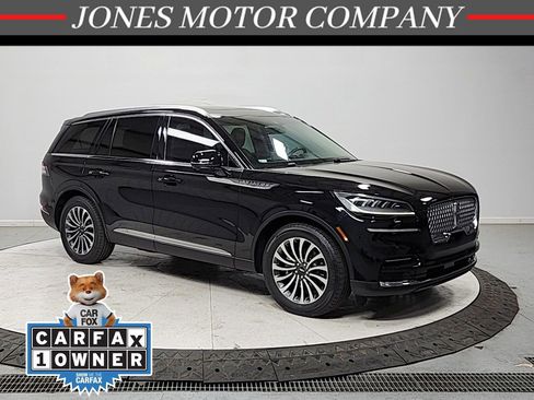 Used 2023 Lincoln Aviator Reserve w/ Elements Package Plus image 1