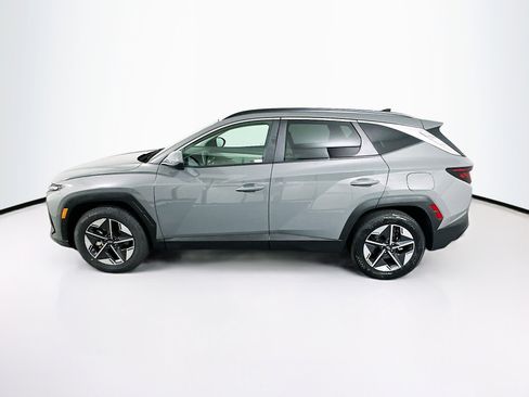 Used 2025 Hyundai Tucson SEL FWD image 4