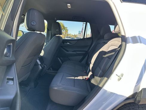 Used 2025 Chevrolet Equinox LT image 26