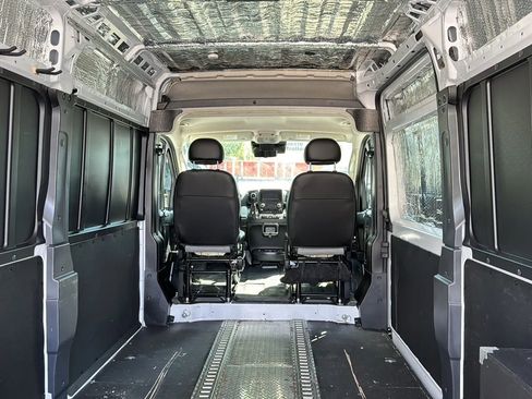 Used 2024 RAM ProMaster 2500 w/ Safety Group image 27