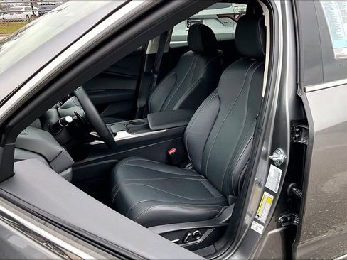 Used 2025 Acura TLX Technology Package image 34