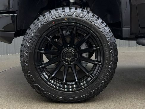 Used 2026 GMC Sierra 1500 AT4 w/ AT4 Premium Package AWD/4WD image 10