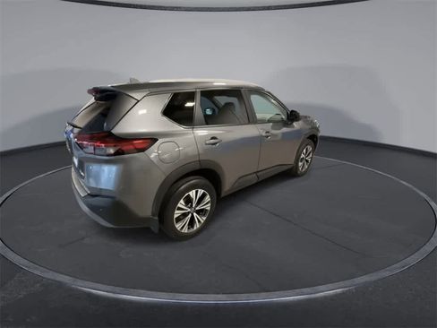 Used 2023 Nissan Rogue SV w/ SV Premium B Package image 8