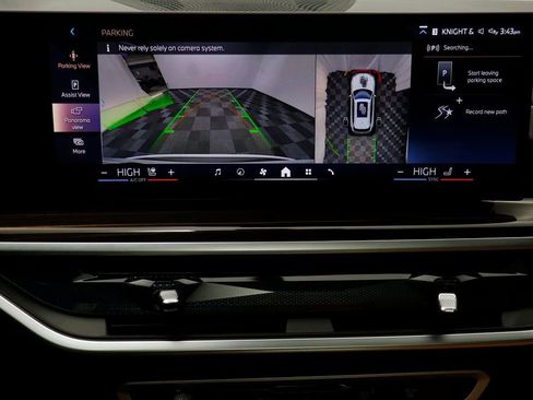 Certified 2026 BMW X5 xDrive40i w/ Climate Comfort Package image 11