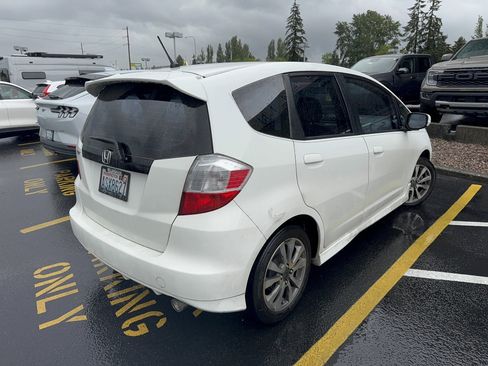 Used 2013 Honda Fit Sport image 4