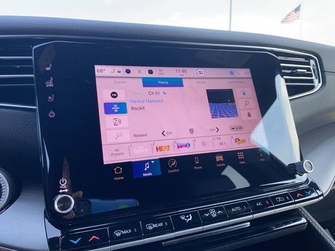 New 2025 Jeep Wagoneer Series II image 32