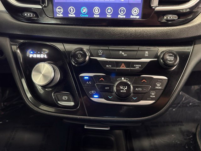Used 2018 Chrysler Pacifica Touring Plus w/ S Appearance Package FWD image 21