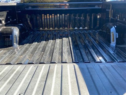 Used 2023 GMC Sierra 1500 Elevation image 27