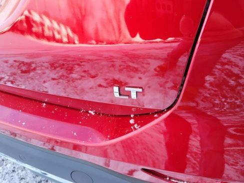 Used 2024 Chevrolet Equinox LT image 31