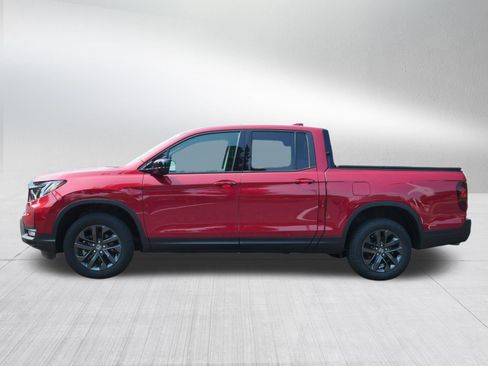 Used 2023 Honda Ridgeline Sport image 4