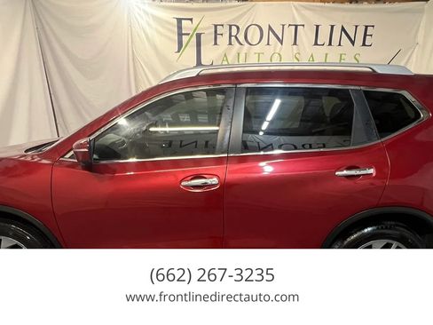 Used 2015 Nissan Rogue SL w/ SL Premium Package FWD image 4