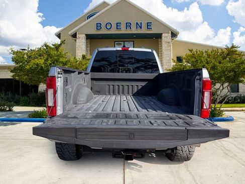 Used 2022 Ford F350 Platinum AWD/4WD image 5