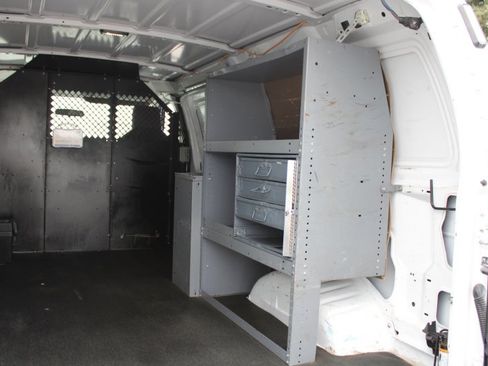 Used 2013 Ford E-150 and Econoline 150 image 14