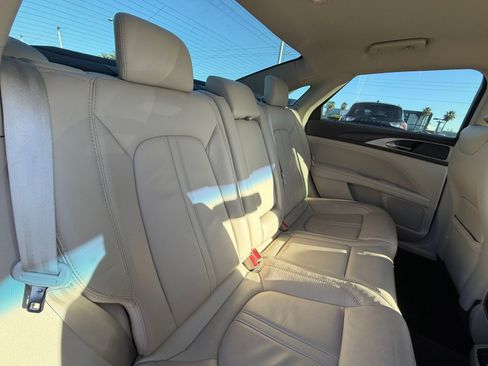Used 2017 Lincoln MKZ Select w/ Select Plus Package FWD image 18