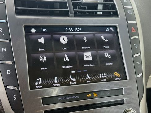 Used 2017 Lincoln MKZ Reserve w/ Technology Package FWD image 17