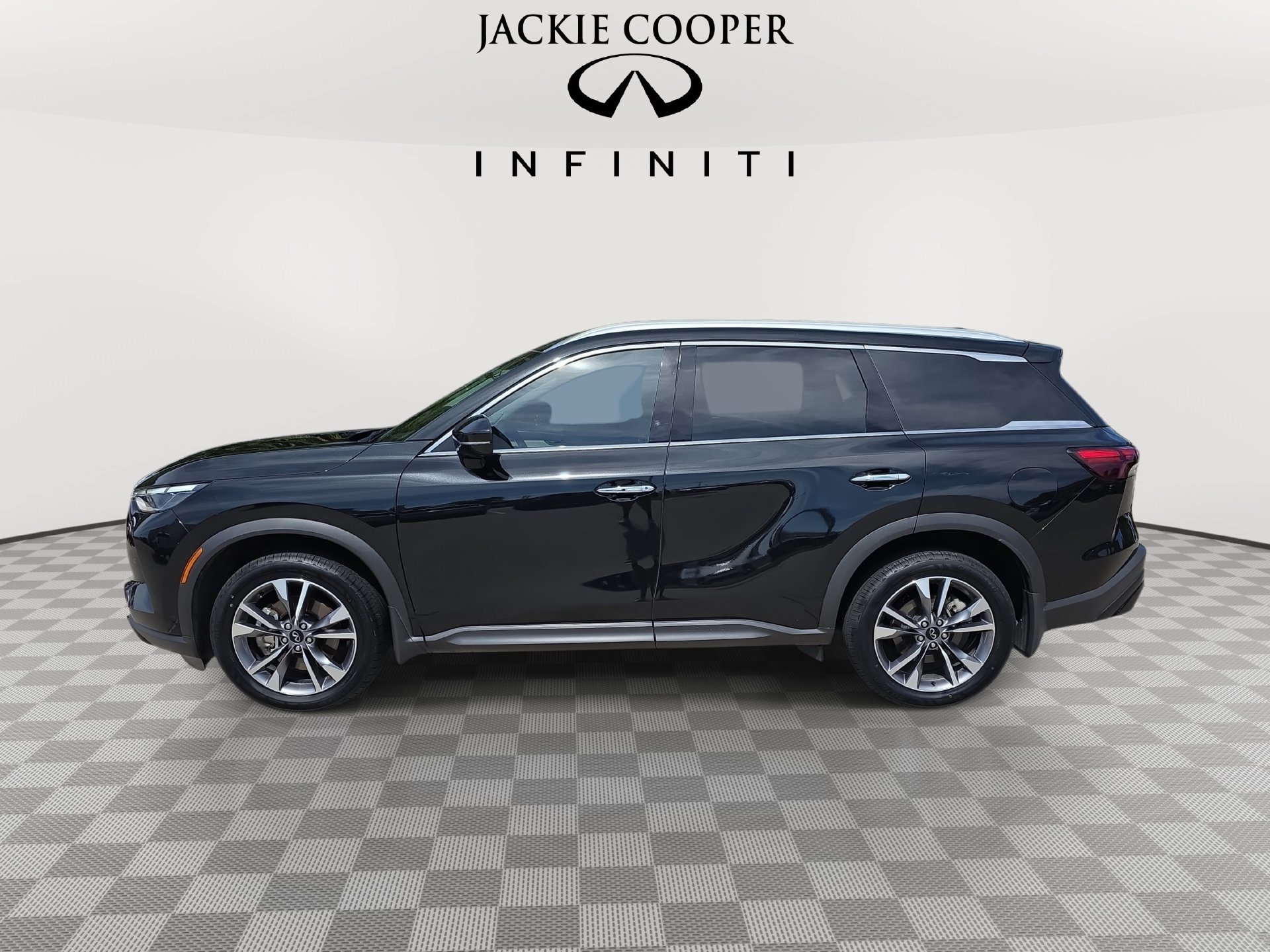 Certified 2024 INFINITI QX60 Luxe w/ Performance Audio Package FWD image 8