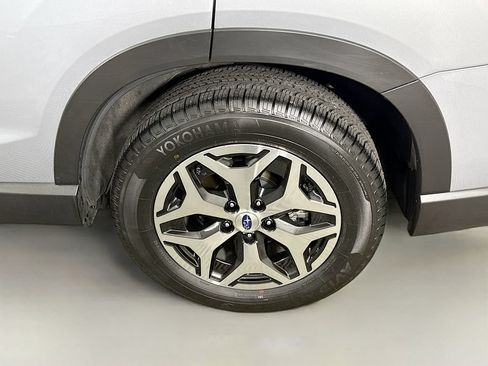 Used 2024 Subaru Forester Premium AWD/4WD image 35