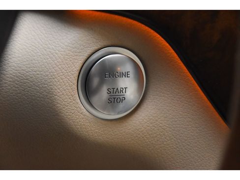 Used 2017 Mercedes-Benz GLS 450 4MATIC image 33