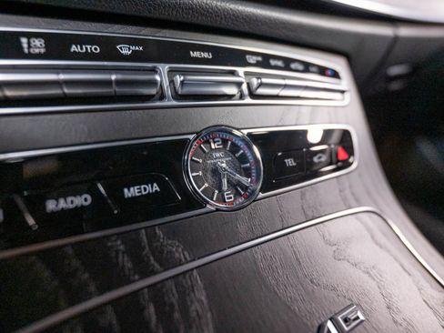 Used 2018 Mercedes-Benz E 63 AMG S image 10