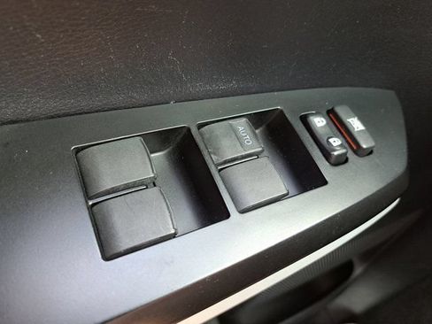 Used 2020 Toyota Tundra SR5 AWD/4WD image 31