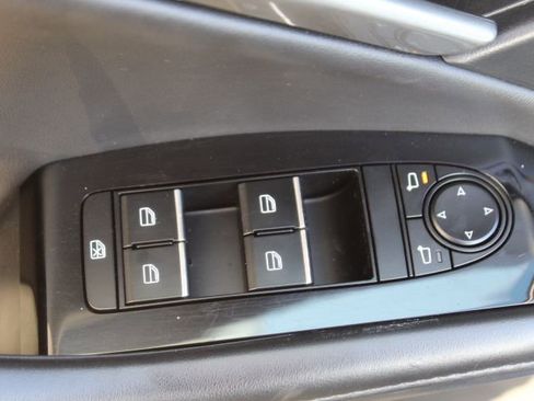 Certified 2024 MAZDA CX-30 AWD 2.5 S w/ Select Sport Pkg image 14