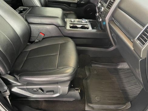 Used 2020 Ford Expedition XLT w/ Equipment Group 202A image 35