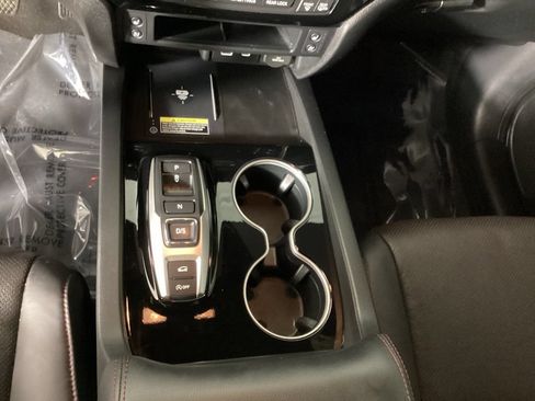 Used 2024 Honda Passport Black Edition image 18