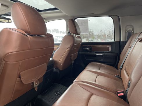 Used 2017 RAM 3500 Laramie Longhorn image 10