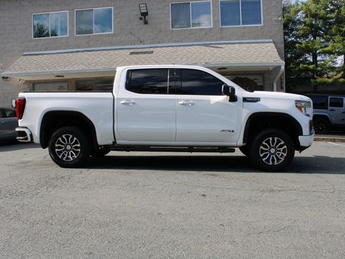 Used 2020 GMC Sierra 1500 AT4 w/ AT4 Premium Package AWD/4WD image 30