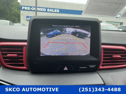 Used 2019 Hyundai Veloster 2.0 FWD image 17