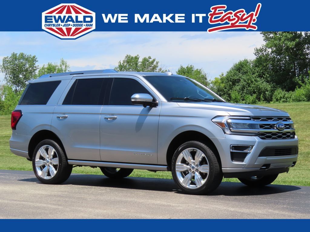 Used 2023 Ford Expedition Platinum AWD/4WD image 1