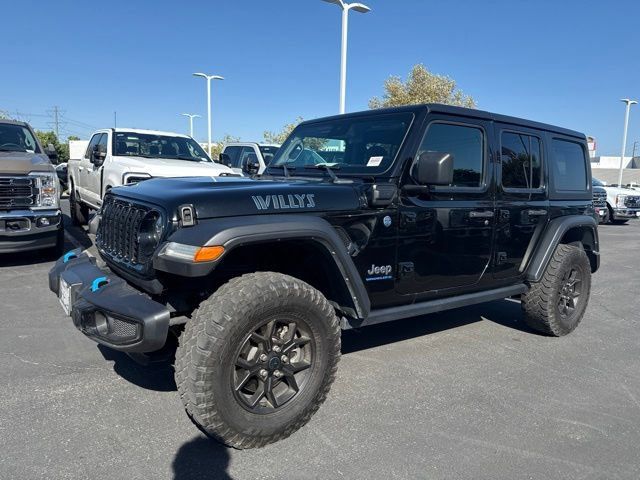 Used 2024 Jeep Wrangler Unlimited AWD/4WD image 1