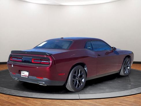 Used 2023 Dodge Challenger SXT w/ Blacktop Package image 15