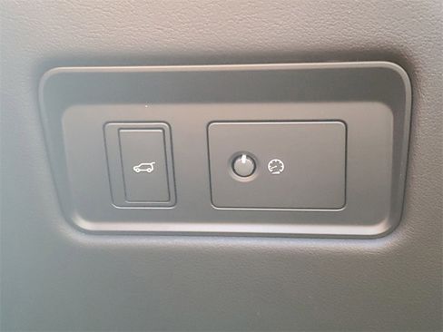 New 2026 Jaguar F-PACE R-Dynamic S image 14