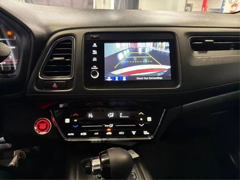 Used 2021 Honda HR-V EX image 27