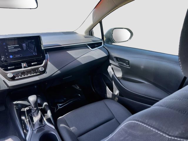 Used 2025 Toyota Corolla LE FWD image 23