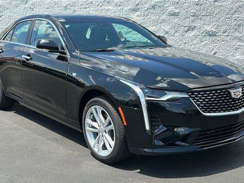 New 2025 Cadillac CT4 Luxury image 1