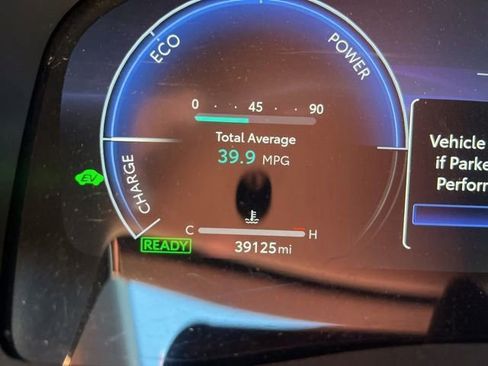Used 2025 Toyota Camry XSE w/ Premium Package FWD image 14