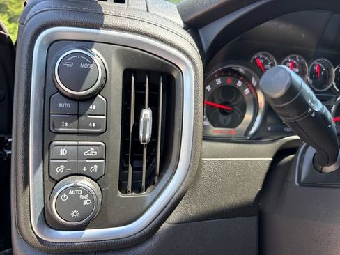 Used 2020 Chevrolet Silverado 1500 RST w/ All-Star Edition AWD/4WD image 16