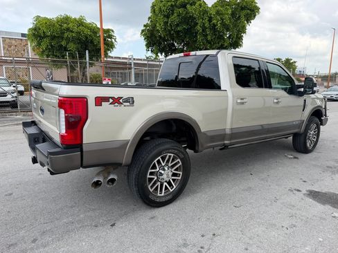 Used 2018 Ford F350 King Ranch w/ King Ranch Ultimate Package AWD/4WD image 5