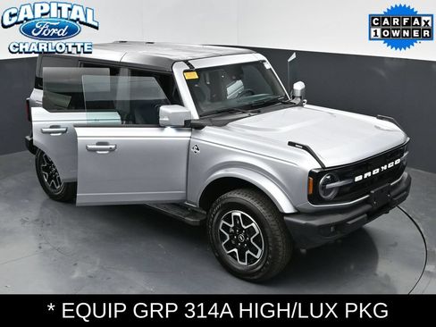 Used 2024 Ford Bronco Outer Banks AWD/4WD image 36