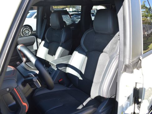 New 2025 Ford Bronco Raptor image 19
