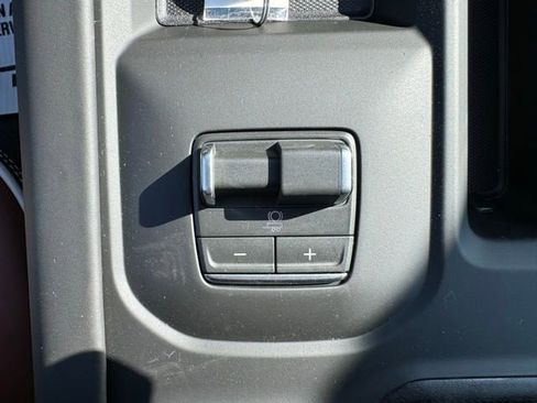 New 2026 GMC Sierra 2500 Denali Ultimate AWD/4WD image 18