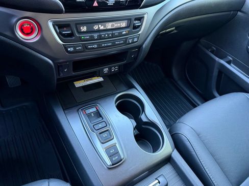 Used 2021 Honda Pilot Special Edition image 25