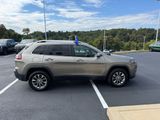 Used 2019 Jeep Cherokee Latitude Plus w/ Cold Weather Group image 5